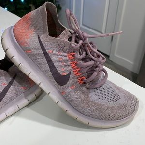 Nike running shoes size 7